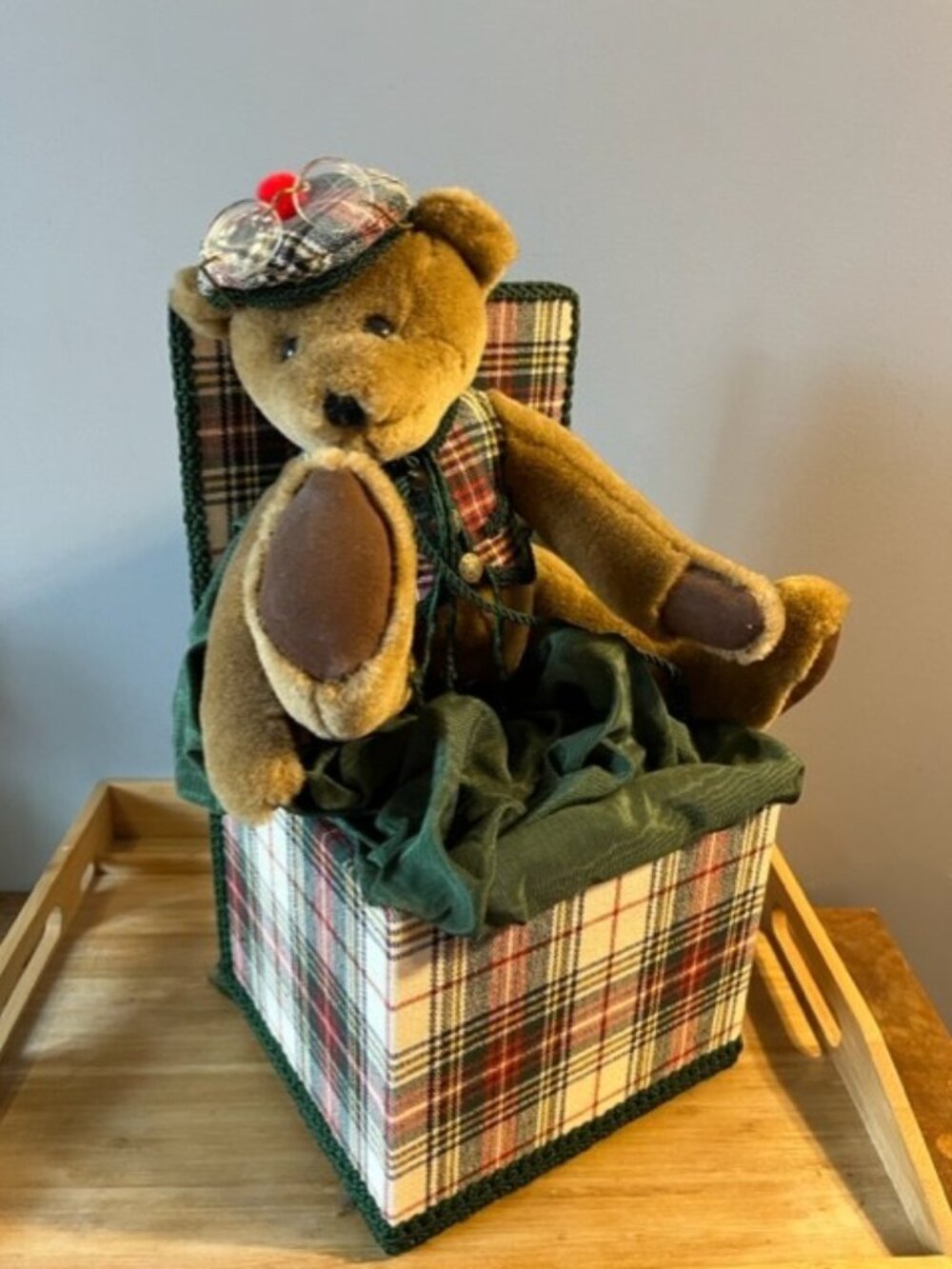 Scottish teddy bear plush music box